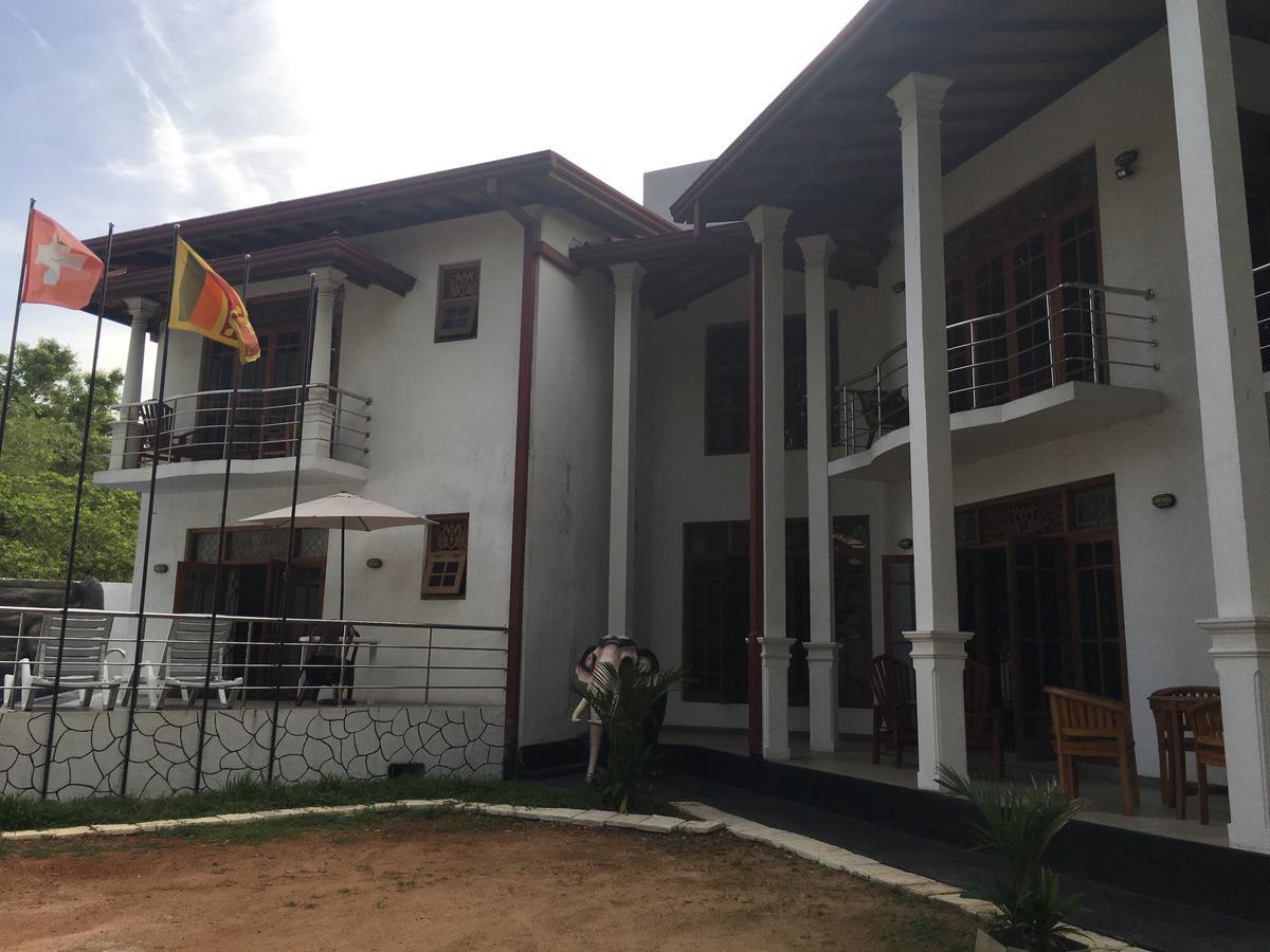 Mahakumara White House Hotel Kalutara Exteriér fotografie
